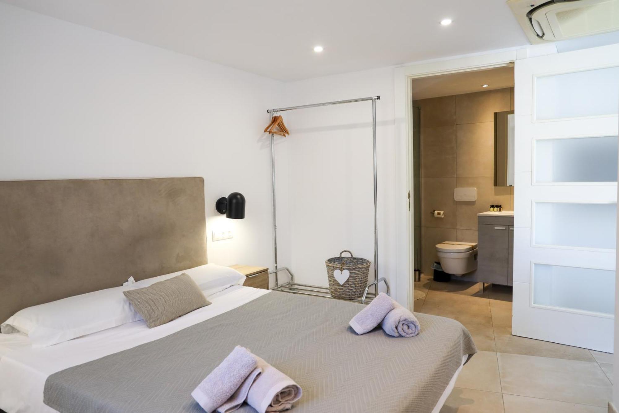 Cala Vadella Beachwalk Suites 객실 사진