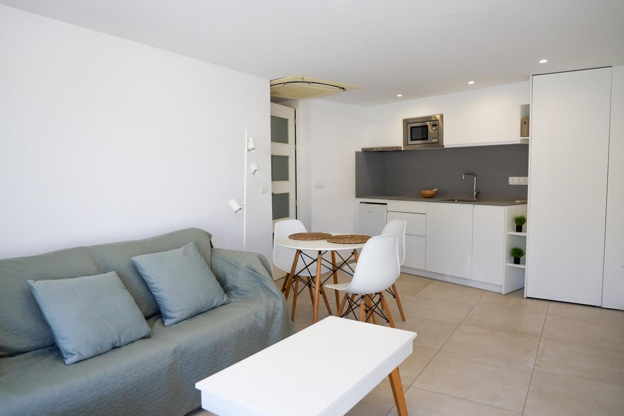 Cala Vadella Beachwalk Suites 외부 사진