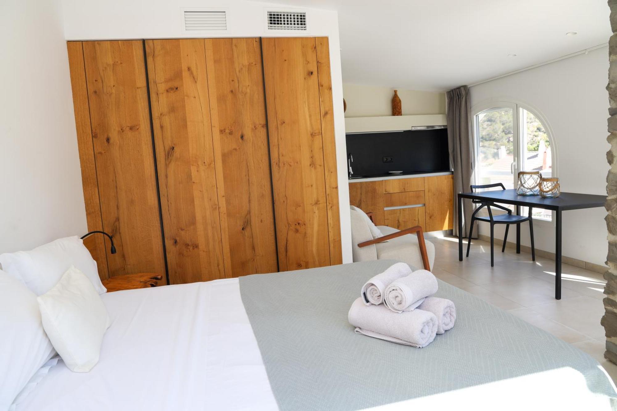 Cala Vadella Beachwalk Suites 객실 사진