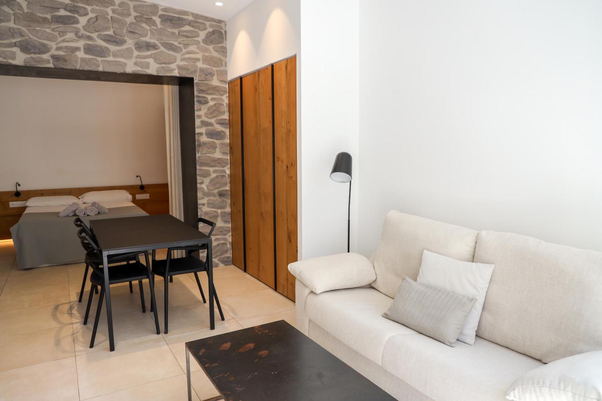 Cala Vadella Beachwalk Suites 객실 사진